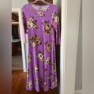 Like new. Super soft polyester/spandex dress.